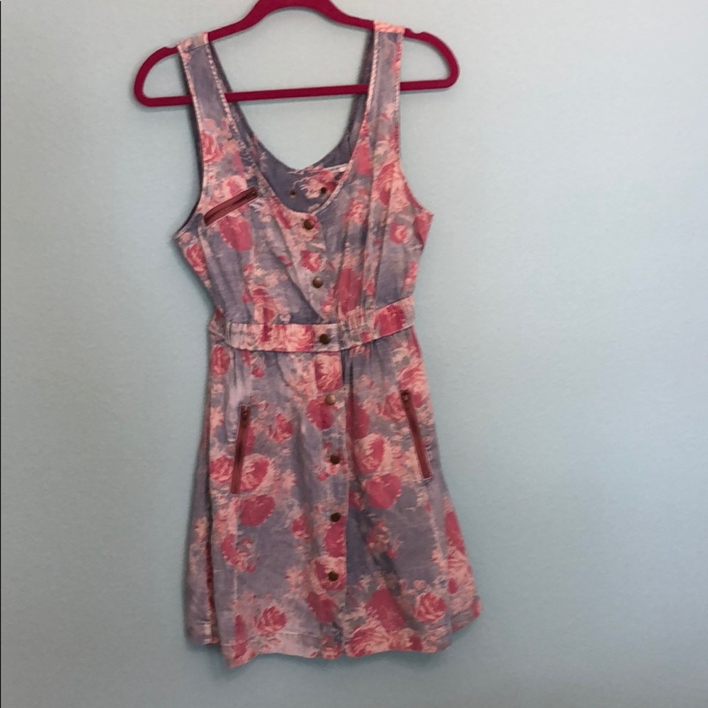 Urban Outfitters Dress 😍